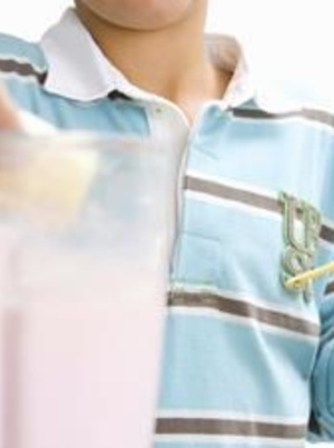 温州19名小学生流鼻血续： 工厂校方均否认有责