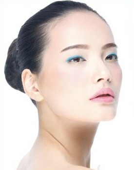 彩色眼线 你还没有画起来吗