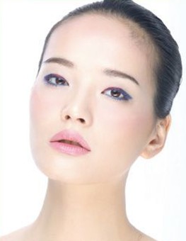 彩色眼线 你还没有画起来吗