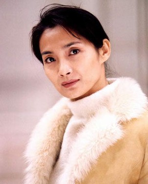《外来妹》演员李婷因病去世 追悼会17日举行