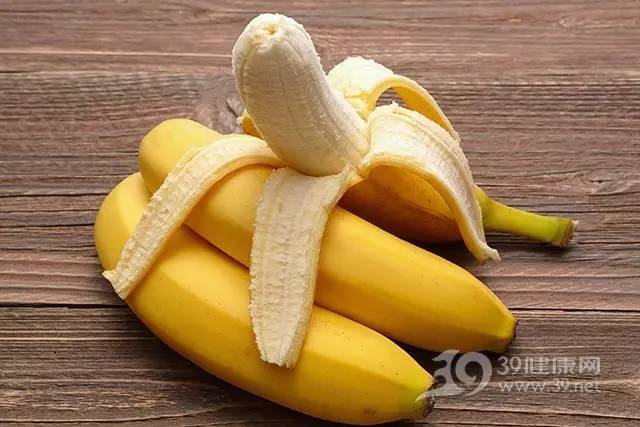 每天两根香蕉就能吃出好肌肤!