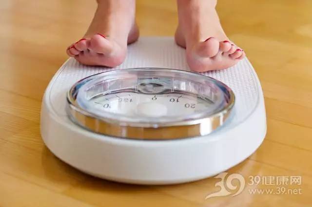【NO.54】一天体重波动几斤才正常？称体重必知这3件事！