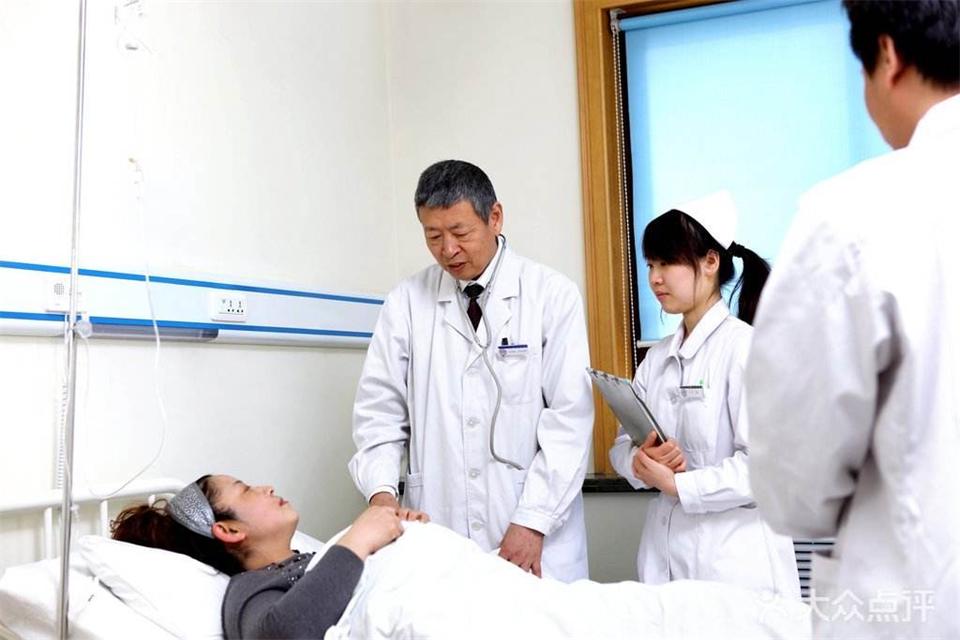 北京联科中医肾病医院专家白志诚:血尿的各种