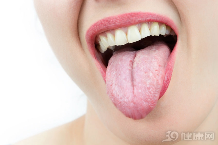 癌症都有前兆6个信号预示舌癌逼近再忙也自查一下