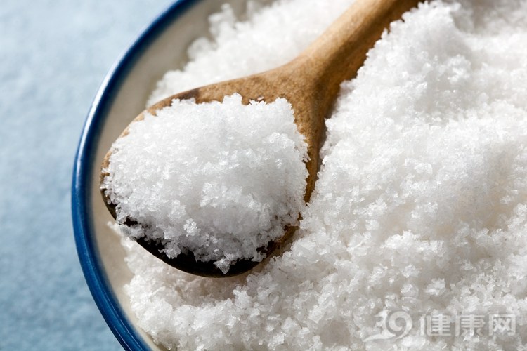 每天吃多少盐最健康?专家争了30年,至今没有标