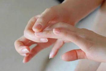 四肢麻木