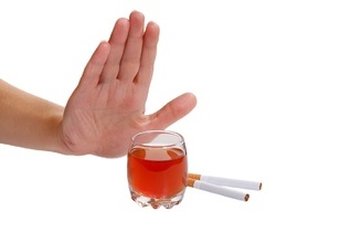 慢阻肺是吸烟惹的祸！专家建议早防早治！