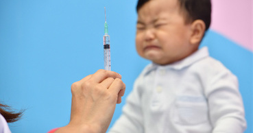 瑜伽动作预防颈椎病