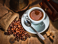每天四杯咖啡改善肠癌