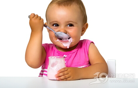宝宝成长必需的10种营养素 每天该补多少
