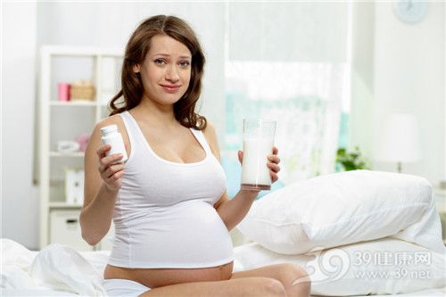 孕妇 怀孕牛奶 药片 药物 床_18729791_xxl