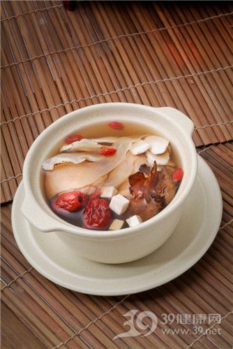 冬至，比吃饺子更流行的是喝冬至补心养阳汤