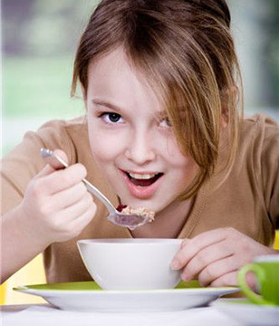 孩子-女-进食-吃东西_8636668_xxl