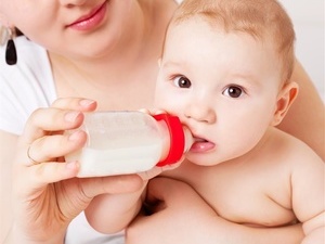 宝宝为什么会吐奶？宝宝吐奶的4种原因