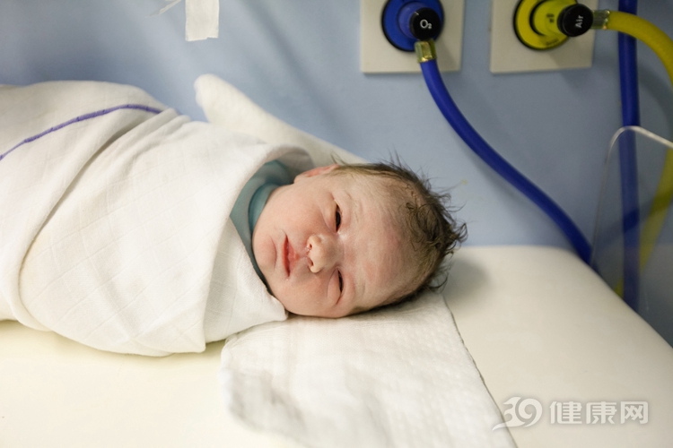 食欲不振、奶水不足，哺乳期妈妈到底该如何饮食？