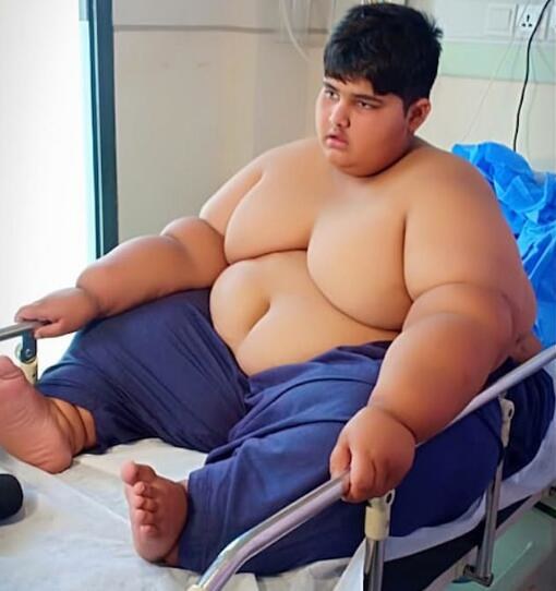 世界上最胖的小孩_9岁300斤 世界上最胖的儿童 组图