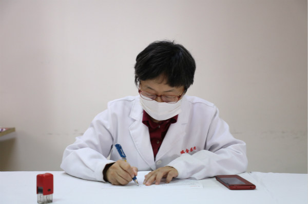 中国首个法布雷病特效药法布赞在上海瑞金医院开出首张处方