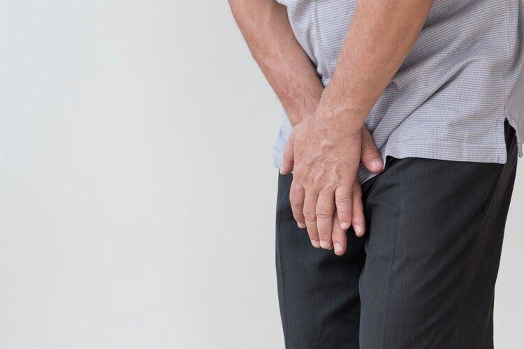 男人私处为啥总“湿漉漉”的?或离不开这4个原因,都了解下