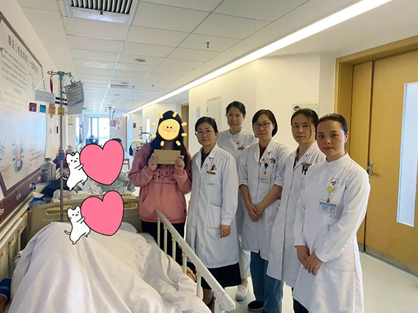 45岁单亲父亲住院,家中独女面临困境…广中医三院病房里上演这样温情一幕!