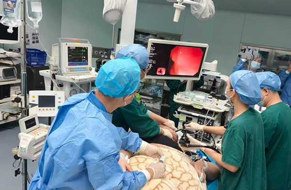 胃里放个“水球”可减重12.5%,315斤小伙成内地首位减重体验者