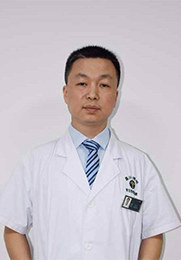 吕云鹏 主任医师 从事男科疾病临床治疗多年 擅长治疗各类男科疾病 性功能障碍