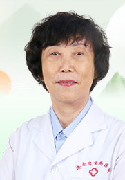 赵凤芹 副主任医师 从事中医临床工作30余年 支气管哮喘 慢性支气管炎