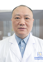王涛 主治医师 从事泌尿外科工作二十余年 对男科疑难疾病的诊疗有丰富的经验 深受患者好评