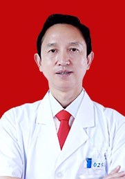 贺良超 副主任医师 出生于中医世家 毕业于湖北中医学院 从事紫癜诊疗工作30余年