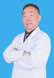 江勇 主任医师 西安甲康医院甲状腺主任医师，教授 从事甲状腺临床治疗30多年 国内应用甲状腺微波技术的先驱
