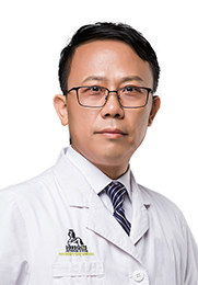 唐湘永 主治医师 从事男性疾病临床诊治工作多年 在男科疾病治疗方面积累了丰富的临床经验 深得患者信赖与好评