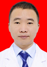 刘伟峰 主任医师 毕业于河南省中医药大学 从事银屑病诊疗二十余年 中西医结合诊疗银屑病 