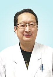 赵奎明 主任医师 1986年毕业于中国医科大学医疗系 1992年曾赴日本东京大学研修学习 曾在国内、外医学杂志发表文章20余篇。