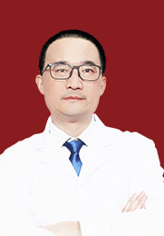 吴晓波 主治医师 毕业于湖北中医学院 从事中医皮肤科临床工作二十余年 擅长运用中西医结合特色疗法 