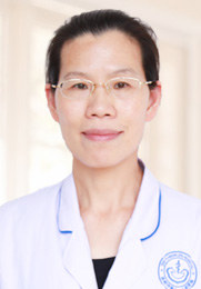 李娟 主治医师 从事妇产科临床诊疗工作30余年 河南省三甲医院多年进修学习 在妇科方面有丰富的临床实践经验