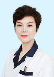 李娅 主任医师 从事皮肤诊疗工作20余年 中华医学会医学美学与美容学分会会员 中国整形美容协会皮肤医学分会成员
