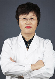 田华 门诊主任 从事胎记血管瘤的临床、教学、科研工作40多 中华胎记血管瘤协会会员 现任北京卫人医院胎记专科门诊主任。