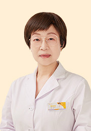 刘新琼 主任医师 曾任三甲儿童医院儿科主任 在国内外专业期刊发表40余篇学术论文 中华医学会会员