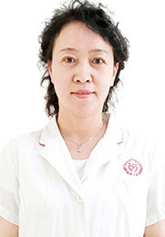 李凤秋 主任医师 从事妇产科30年 专研妇产科常见的妊娠期的内分泌 对产科危及症及合并症有研究