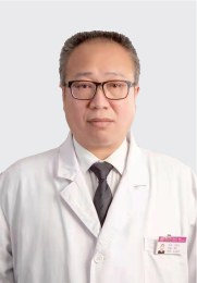吕宏征 主治医师 北京中西医结合协会委员 从事临床研究工作20余年