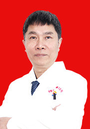 李灵 主任医师 原四川省人民医院皮肤内科主任 白癜风、无色素痣等在内的色素性皮肤病