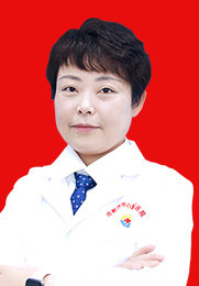 李灿