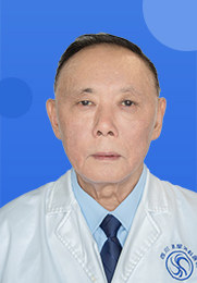 杨俊 主治医师 有独特见解和高水平的治疗技术擅长治疗各种久治不愈的复发性性疾病 尖锐湿疣、生殖器疱疹、HPV、梅毒、淋病 有独特见解和高水平的治疗技术